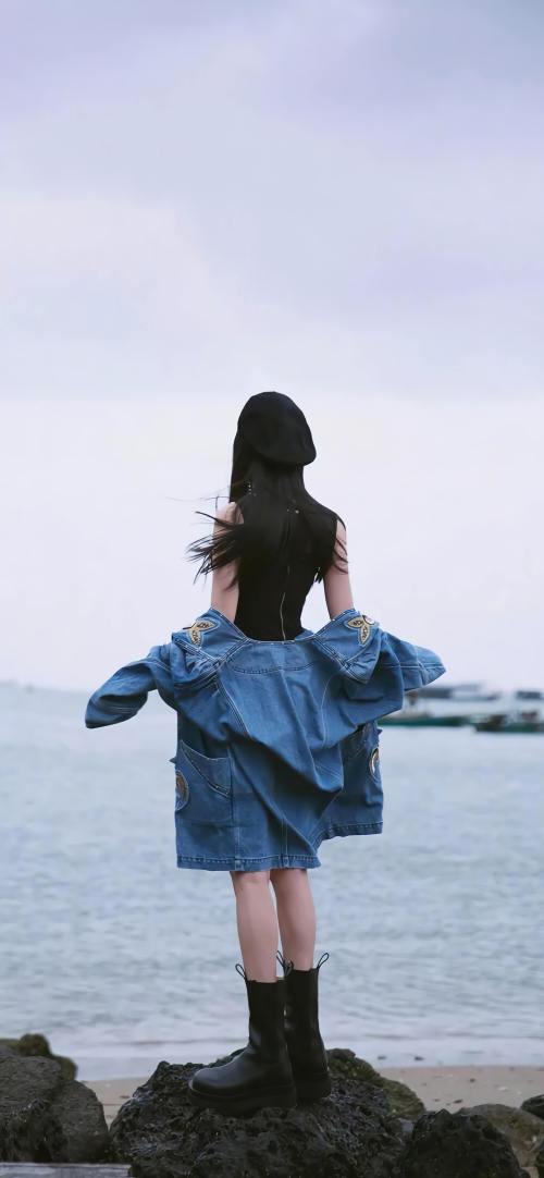 小姐姐,背影高清壁纸