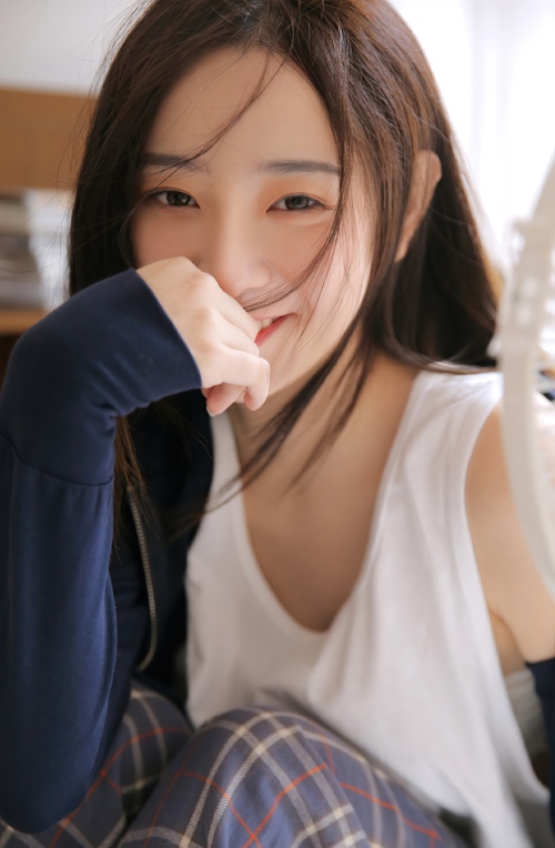小姐姐高清壁纸